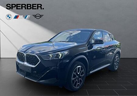 BMW X2 xDr.20d,Premium Pkt.,AHK,Sportsitze,Lenkradhzg.,Aktivsitz,uvm.