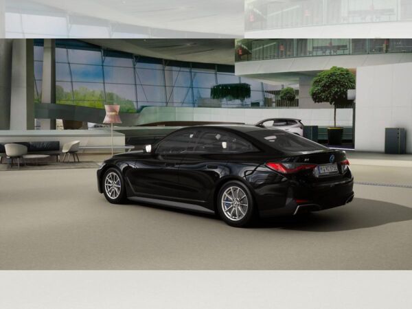 BMW i4 eDrive35 Gran Coupé bild 4