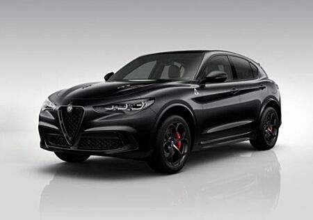 Alfa Romeo Stelvio Quadrifoglio Q4 2.9 V6 AKRAPO Navi Rückfahrkam.