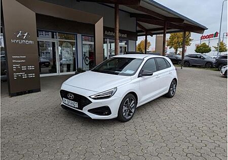 Hyundai i30 1.0 T-GDI Advantage Navi, LED, Rückfahrkamera