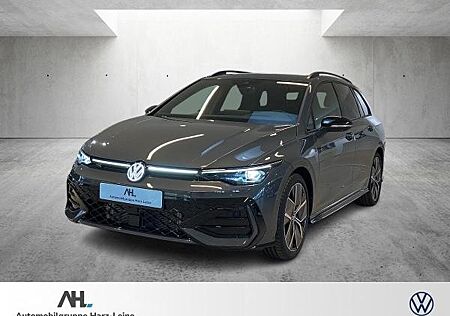 VW Golf Variant Volkswagen 1.5 l eTSI R-Line DSG PANO AHK 360° RFK