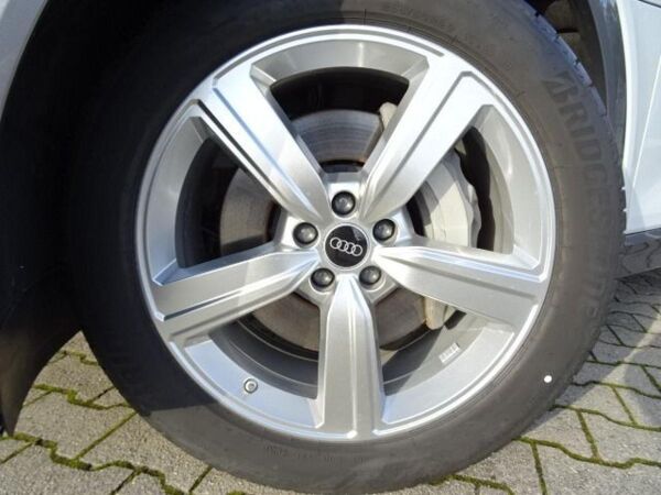 Audi e-tron Sportback S-Line 50 Quattro bild 2