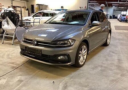 VW Polo Volkswagen 1.0 TSI Highline DSG ACC Navi Rear View