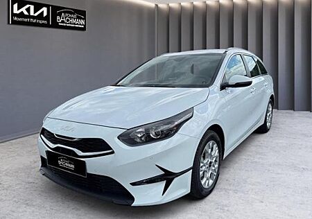 Kia Cee'd Ceed 1.5 T-GDI Ultimate Navi+Alu+Sitz/Lenkradheiz.