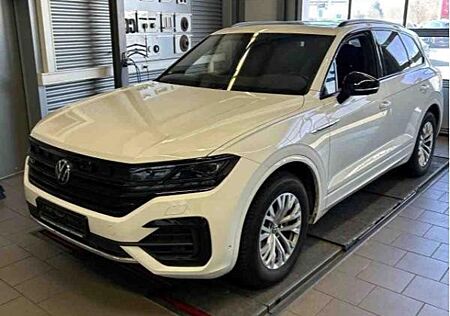 VW Touareg Volkswagen 3.0 TDI R-Line 4M AHK Stdhzg Pano Luft