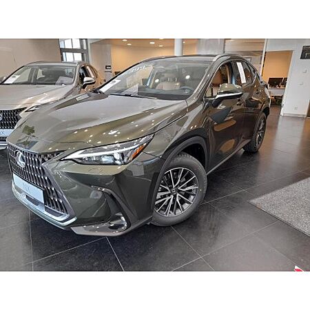 Lexus NX Hybrid leasen