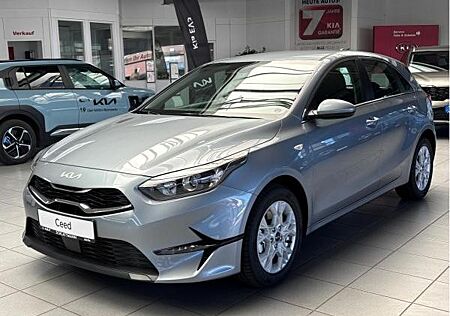 Kia Cee'd Ceed 1.5 Benzin Automatik "Vision" *Navi*RFK*SHZ*LHZ*DAB*