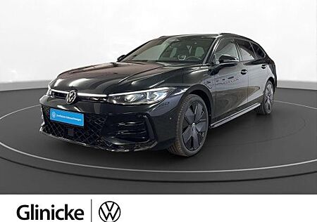 VW Passat Volkswagen Variant 1.5 TSI eHybrid R-line AHK Pano LM 19" Matrix