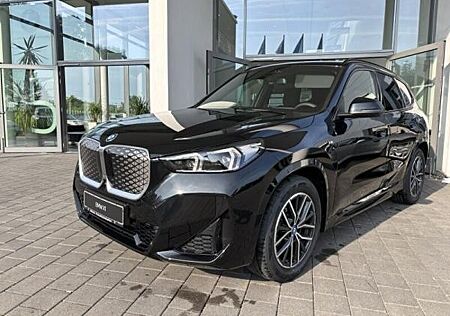 BMW iX1 edrive20 M-Sport - KURZFRISTIG ÜBER 29% RABATT NUR BIS ZULASSUNG UND AUSLIEFERUNG 30.06.2025.