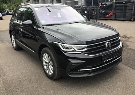 VW Tiguan Volkswagen 1.5 TSI United DSG LM18 Navi Matrix