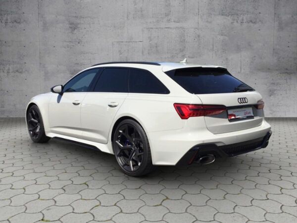 Audi RS6 Avant PERF. 4.0TFSI quattro AHK/HUD/HDMATRIX bild 4