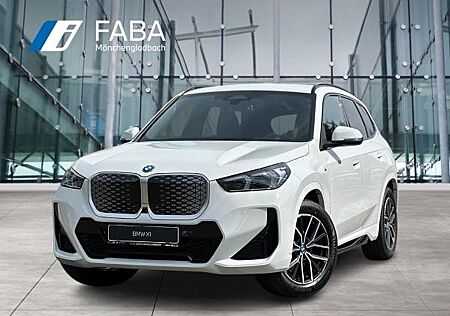 BMW iX1 gebraucht kaufen BMW iX1 eDrive20 M Sportpaket Head-Up HK HiFi DAB