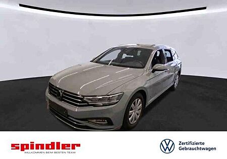 VW Passat Volkswagen Variant R-Line 2.0TDI DSG/ Navi, AHK, LED