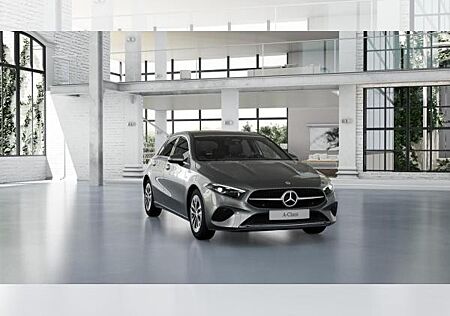 Mercedes-Benz A 180 Kompaktlimousine -kurzfrisitg verfügbar-