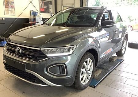 VW T-Roc Volkswagen 1.5 TSI Move DSG Navi Stdhzg IQ.Drive ACC