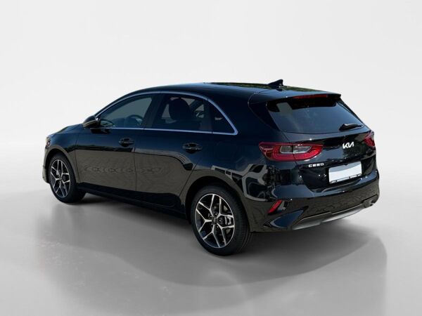 Kia Ceed ceed 1.5 T-GDI Ultimate Edition LED*SHZ*JBL*DAB* bild 4