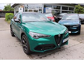 Alfa Romeo Stelvio **Sommeraktion**Intensa Q4 2.0 Turbo 16V EU6e El. Fondsitzverst. Navi Leder Digitales Co Alfa Romeo Stelvio **Sommeraktion**Intensa Q4 2.0 Turbo 16V EU6e El. Fondsitzverst. Navi Leder Digitales Co