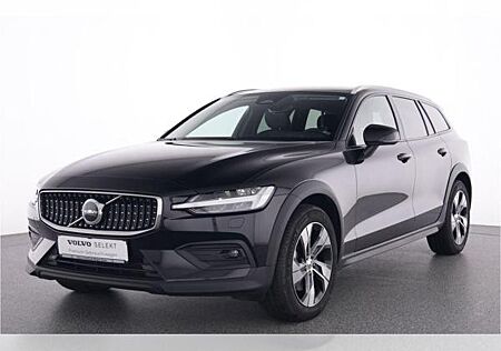 Volvo V60 Cross Country PLUS B4 D Automatik