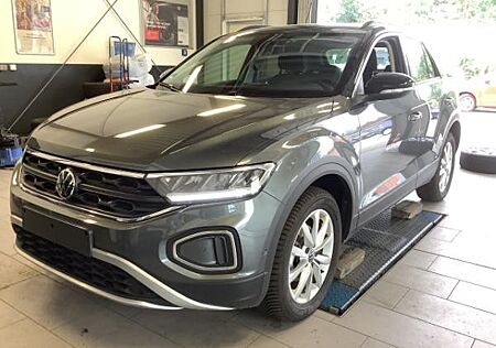 VW T-Roc Volkswagen 1.5 TSI Move DSG Navi Stdhzg IQ.Drive ACC