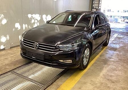 VW Passat Volkswagen Variant 1.5 TSI Business DSG AHK ACC Navi
