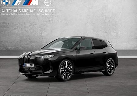 BMW iX xDrive60 // neues Modell // 611km elektrische Reichweite (WLTP)