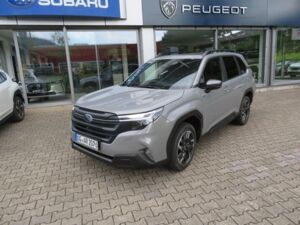 Subaru Forester 2.0ie Lineartronic Exclusive Panorama Navi Dyn. Kurvenlicht e-Sitze SD SHZ bild 1