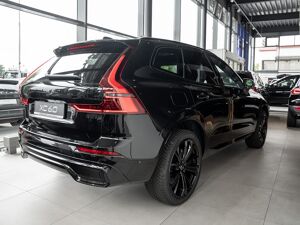 Volvo XC60 T6 Recharge Plus Black Edition *Lageraktion* bild 3