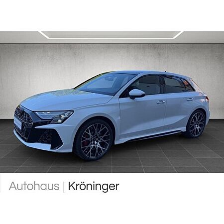 Audi RS3 leasen