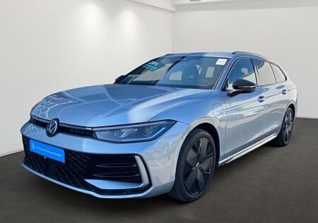 VW Passat Volkswagen Variant 1.5 TSI R-Line DSG - Matrix-LED HUD AHK Pano SHZ App-Connect Area View DAB+ Navi LM