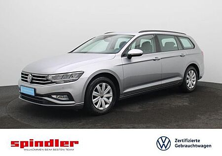VW Passat Volkswagen Variant 2.0 TDI DSG / Navi, LED, AHK, RFK