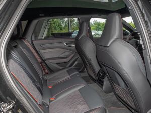 Audi A6 Avant TFSI quattro S tronic bild 5