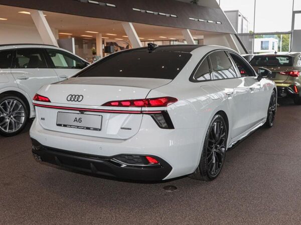 Audi A6 TDI quattro S tronic 360° Alu-21 HeadUp 4xSHZ bild 2