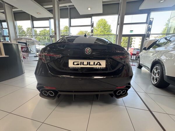 Alfa Romeo Giulia Quadrifoglio  !sofort verfügbar! bild 3