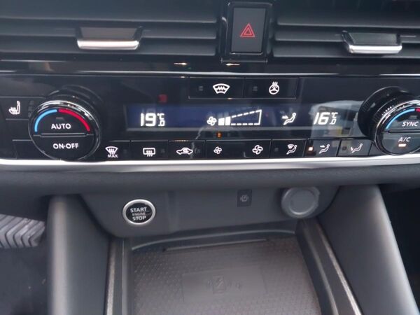 Nissan Qashqai N-Connecta Xtronic 4x2 158PS *Sofort Verfügbar* bild 6