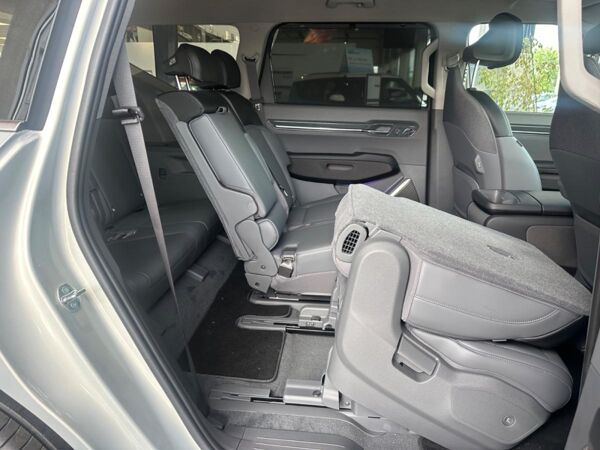 Kia EV9 76,1-kWh-Batterie *V2L*7Sitze*Navi*DigitalKey bild 5