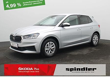 Skoda Fabia gebraucht kaufen Skoda Fabia Active 1.0 TSI / LED, PDC, SHZ, SmartLink