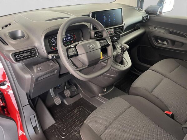 Toyota Proace City L1 verblecht 4-türig Meister 1,2-l-Turbo  Benziner🚧👷‍♂️ Sonderlackierung Firered EINZELSTÜCK bild 7