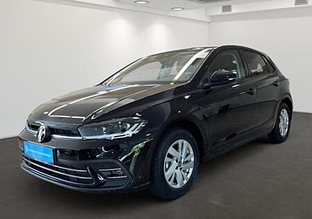VW Polo Volkswagen 1.0 l TSI 70 kW (95 PS) DSG - Style ACC Discover Media IQ.DRIVE Leichtmetallräder Kamera SHZ
