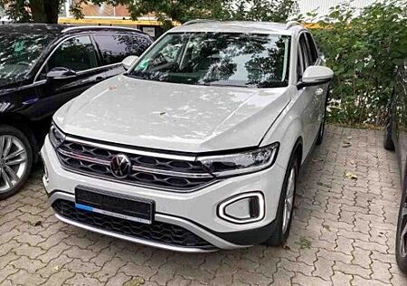 VW T-Roc Volkswagen 1.5 TSI Style DSG Navi LED Rear View ACC