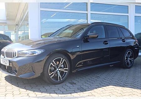 BMW 330 e Touring/M-Sport/360°/ACC/DrivingAss./Head-Up/Adapt.LED/Komfortzugang