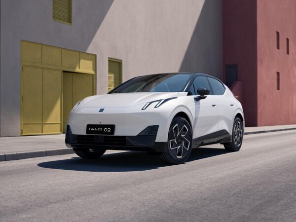 LYNK & Co 02 CORE / E-PRÄMIE! / VOR ANFRAGE BESCHREIBUNG LESEN! bild 6