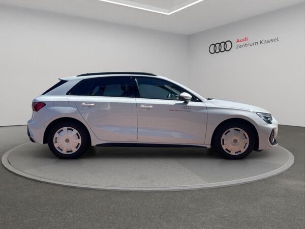 Audi A3 30 TFSI S line LED CarPlay ACC Rückfahrkamera bild 6