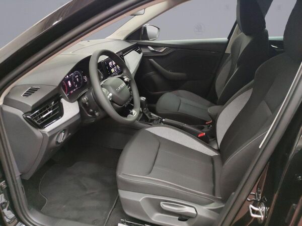 Skoda Scala Tour 1.5 TSI DSG LED NAVI RFK DAB bild 5