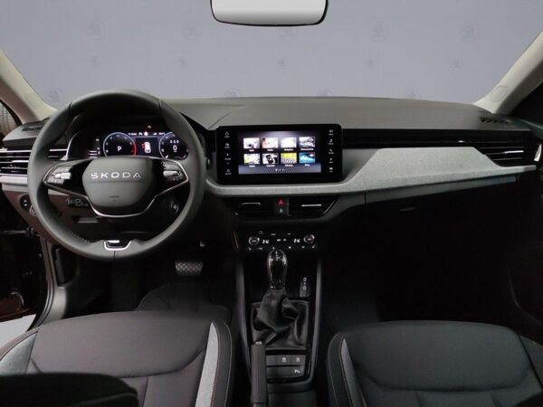 Skoda Scala Tour 1.5 TSI DSG LED NAVI RFK DAB bild 7