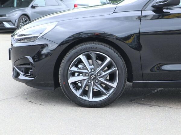 Hyundai i30 FL 5-Türer 1.5 T-GDI 7-DCT 140 PS ADVANTAGE Navi bild 3