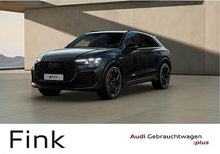 Audi RS Q8 performance