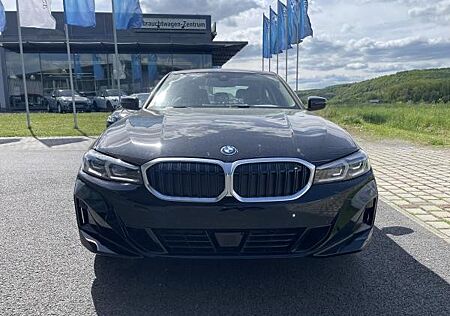 BMW 330 e Lim. SONDERAKTION!!!