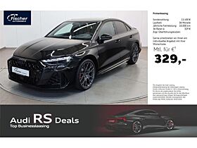 Audi RS3 Limousine TFSI quattro 280 km/h Audi RS3 Limousine TFSI quattro 280 km/h