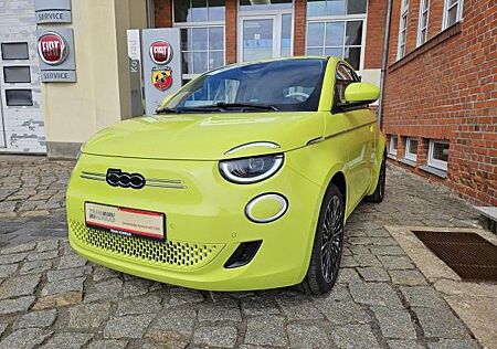 Fiat 500E La Prima - in kürze verfügbar - verschiedene Farben