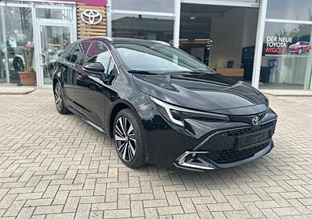 Toyota Corolla Teamplayer 1,8 l TS Navi ACC SHZ 1,99% el. Heck